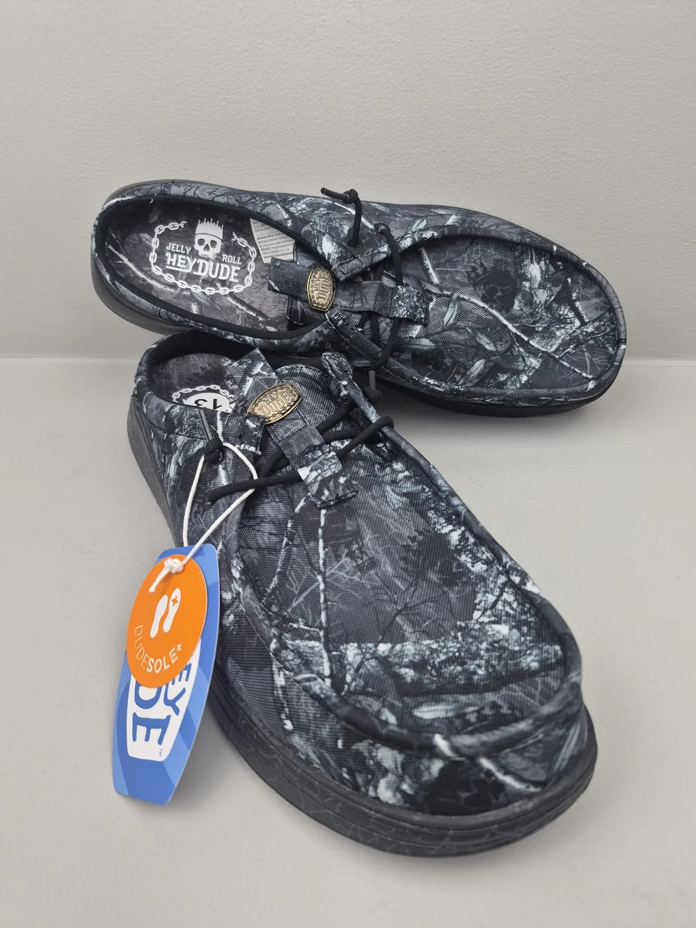Hey Dude Jelly Roll Wally Comf Slip Limited Edition Black Camo Mens 13US Loafers